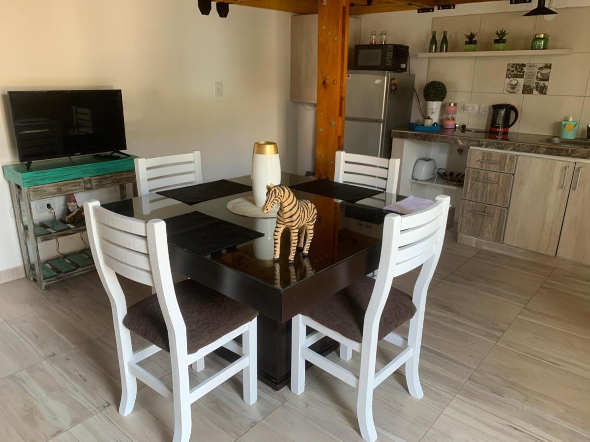 Aqui Es 3!! Apartment Banfield Bagian luar foto