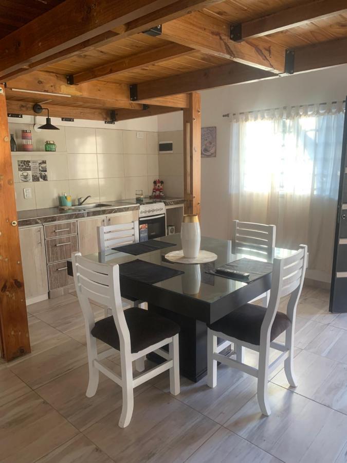 Aqui Es 3!! Apartment Banfield Bagian luar foto