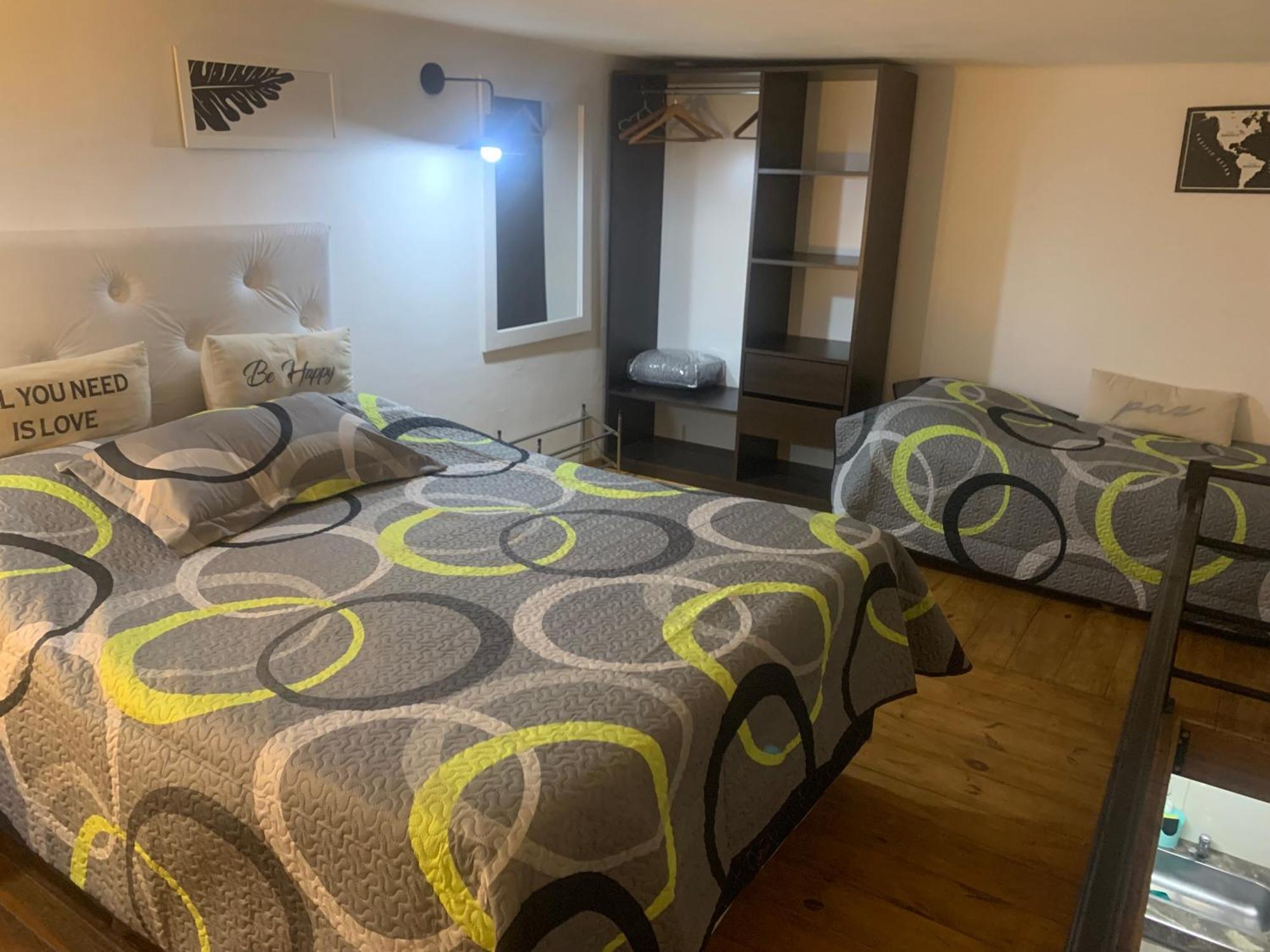 Aqui Es 3!! Apartment Banfield Bagian luar foto