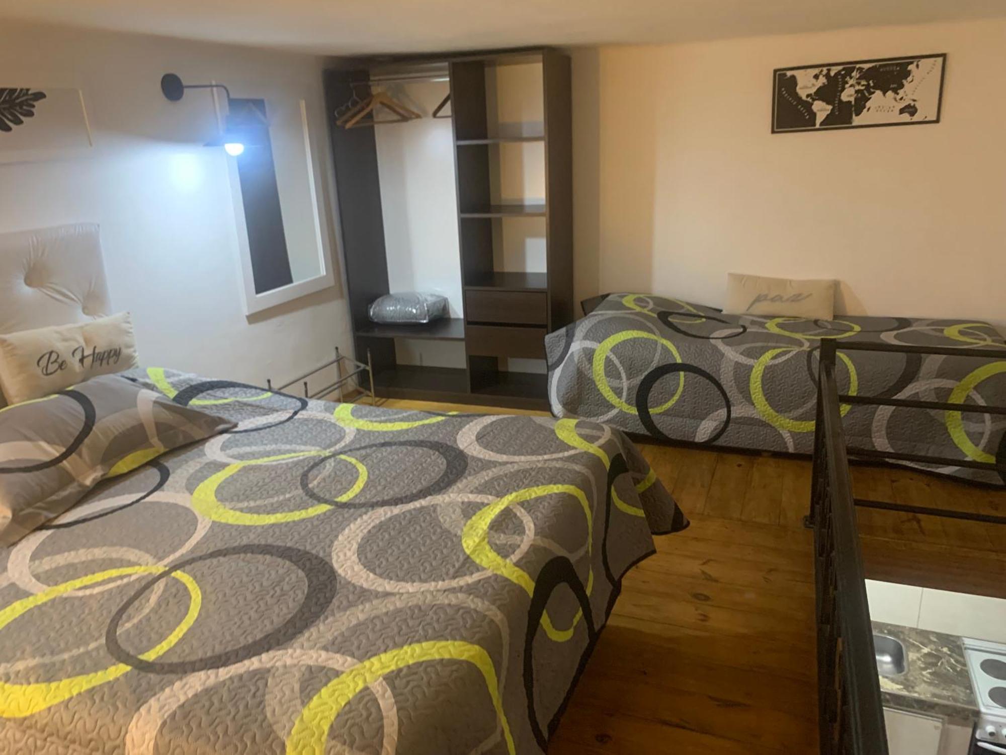 Aqui Es 3!! Apartment Banfield Bagian luar foto